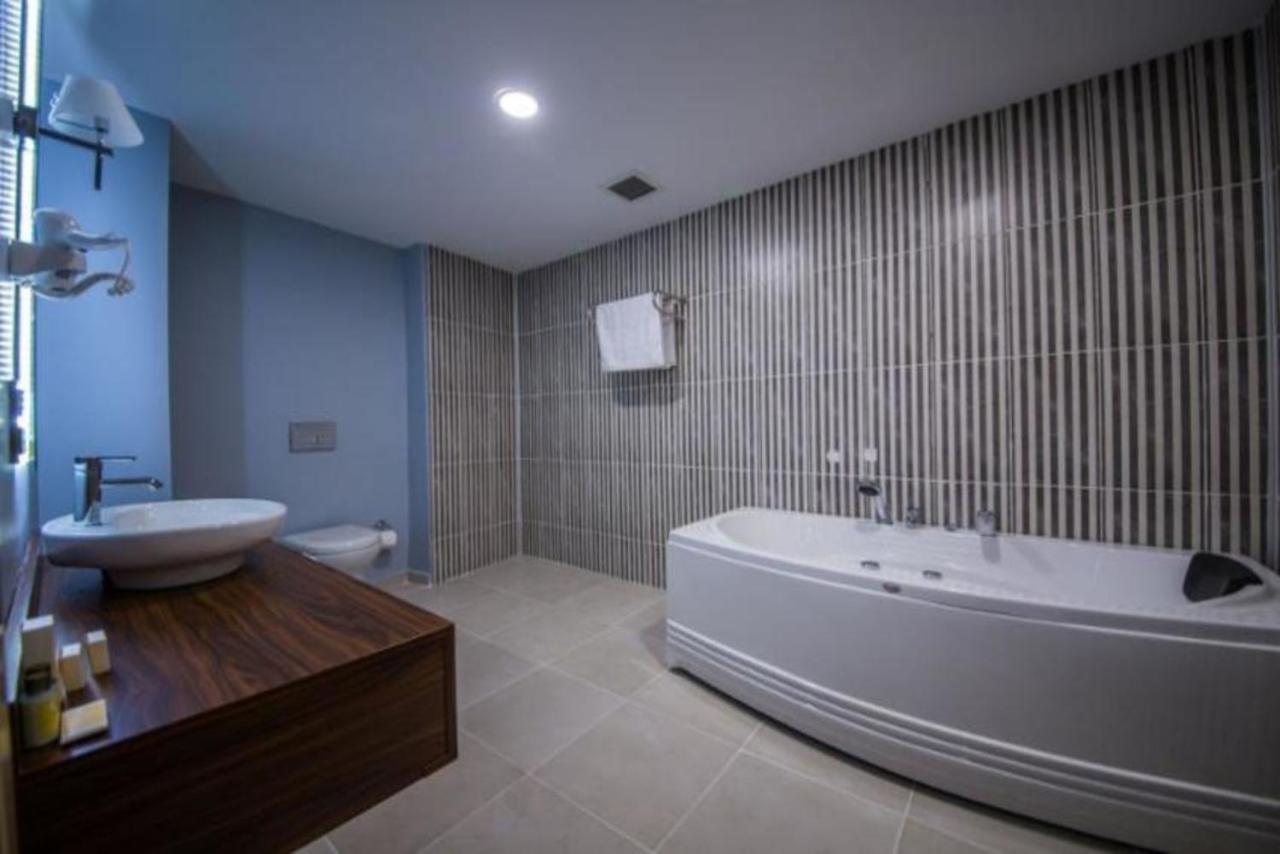 Bendis Hotel Halic Exterior photo
